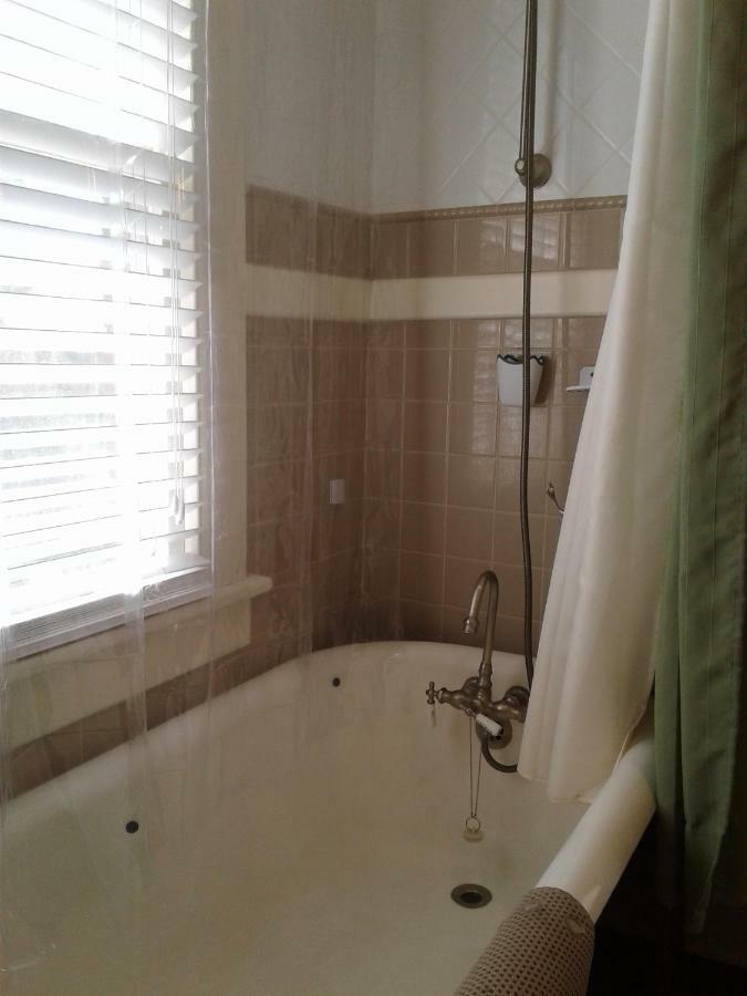 Louisa Boxley Place Inn מראה חיצוני תמונה