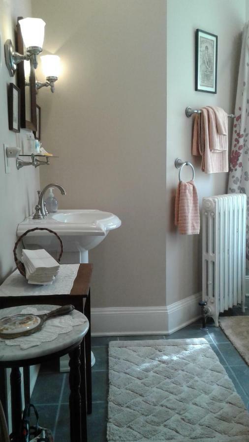 Louisa Boxley Place Inn מראה חיצוני תמונה